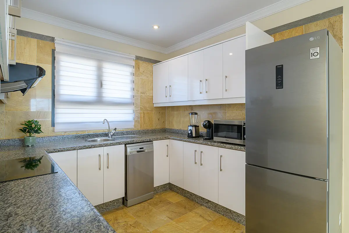 Modern appliances in the kitchen at Villa Faro Park 189 Hipoclub