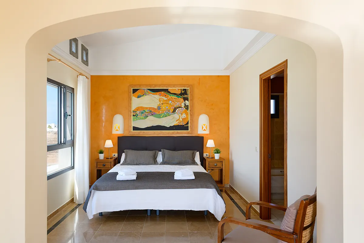 Master bedroom at Hipoclub Villa Aguamarina 1