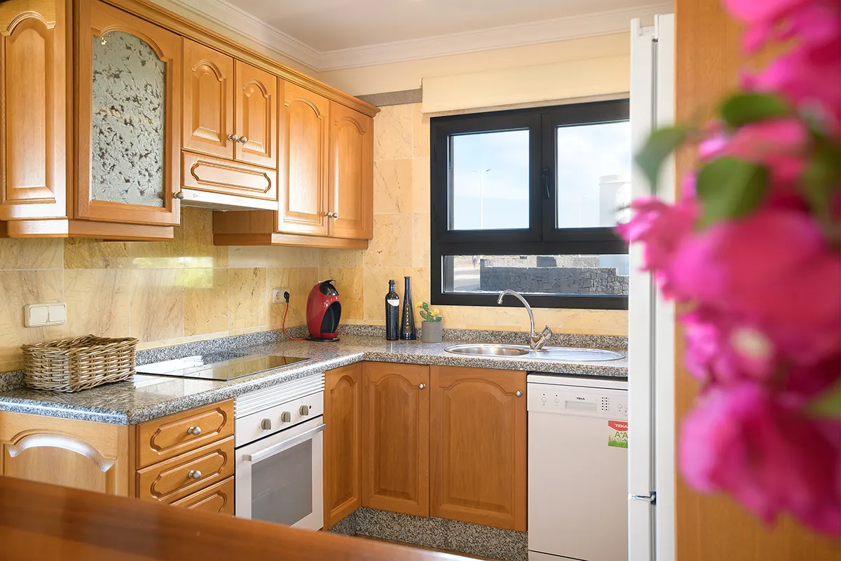 Functional kitchen with all necessary appliances at Hipoclub Villa Aguamarina 1