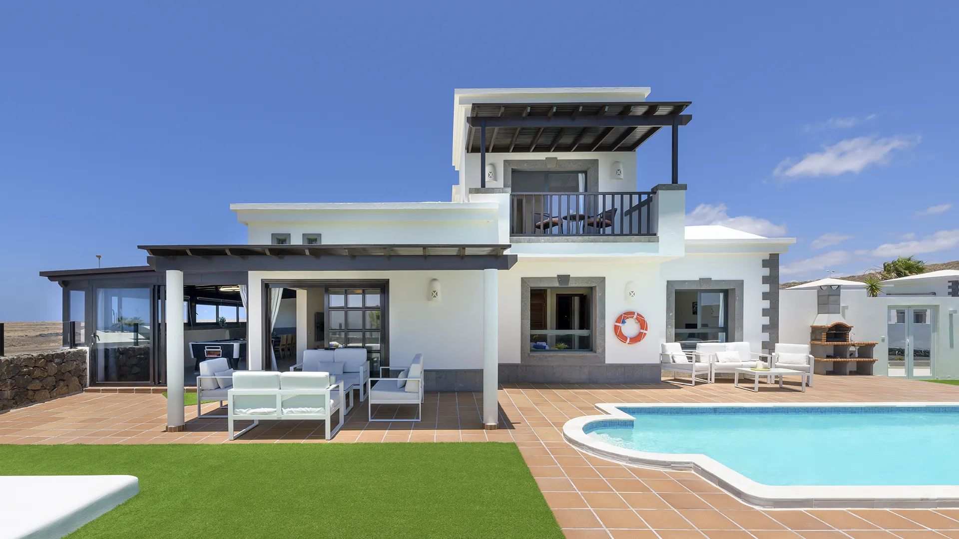 hero Villas Hipoclub